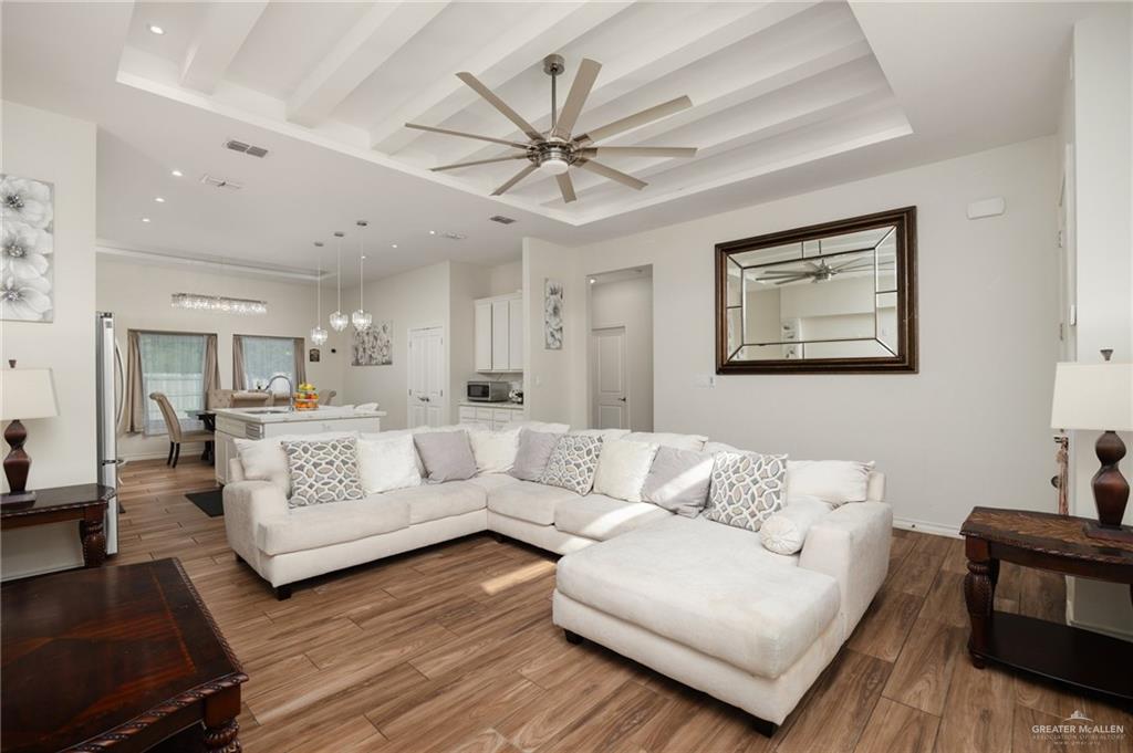 7809 N 27th Street, McAllen, Texas image 4
