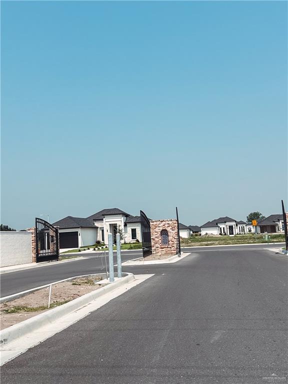 8011 N 49th Lane, McAllen, Texas image 3