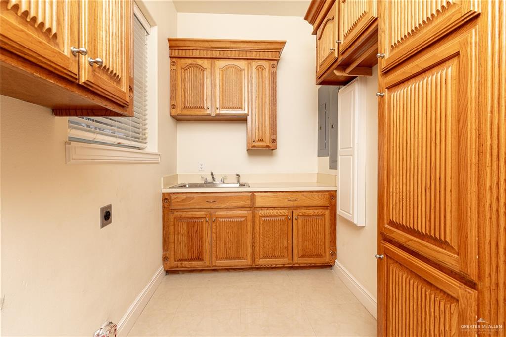 5501 N 8th Street, McAllen, Texas image 10
