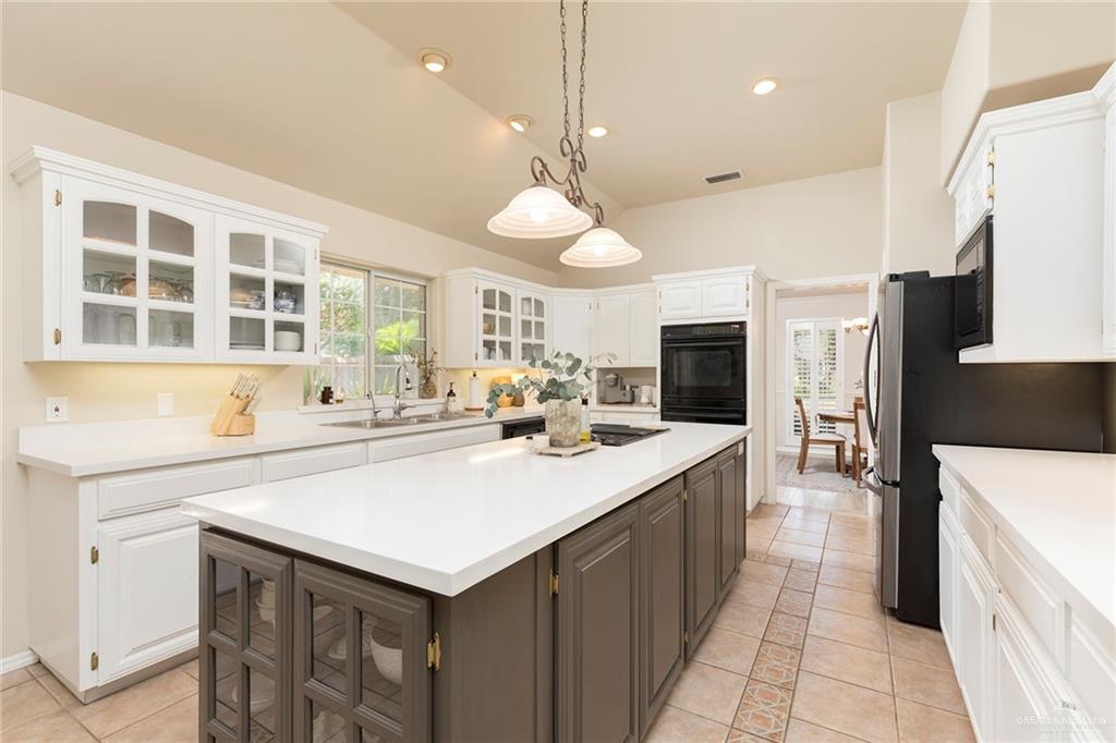 2009 E 29th Street, Mission, Texas image 12