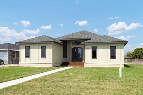 Homes For Sale - 715 Homenaje Avenue<br/> Edinburg, TX 78542