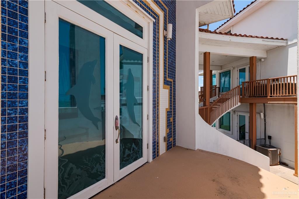 1208 N Shore Drive