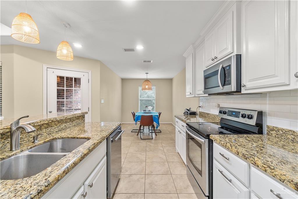 5211 En Sueno Street, Edinburg, Texas image 24