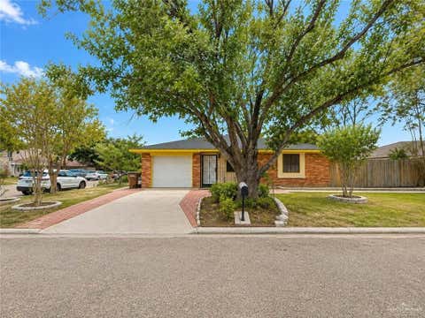 Homes For Sale - 1902 Ash Circle<br/> Hidalgo County, Edinburg, TX 78539