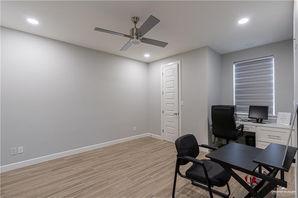 6907 N 11th Lane, McAllen, Texas image 13
