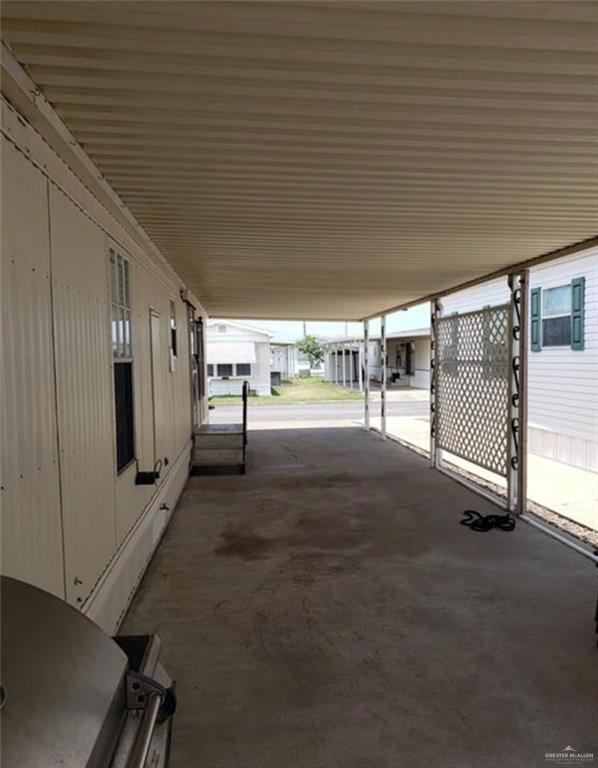 2815 Mesa Verde Drive, Weslaco, Texas image 8