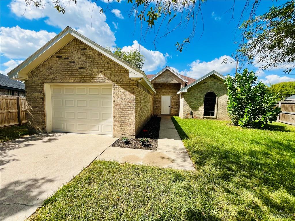 1217 El Recreo Circle, Edinburg, Texas image 1