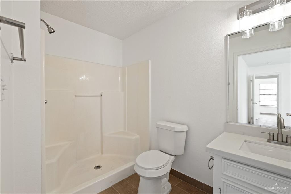 5803 S 27th Lane, McAllen, Texas image 9