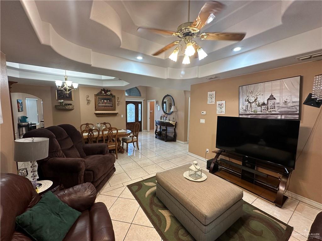 2913 Hondo Avenue, McAllen, Texas image 6