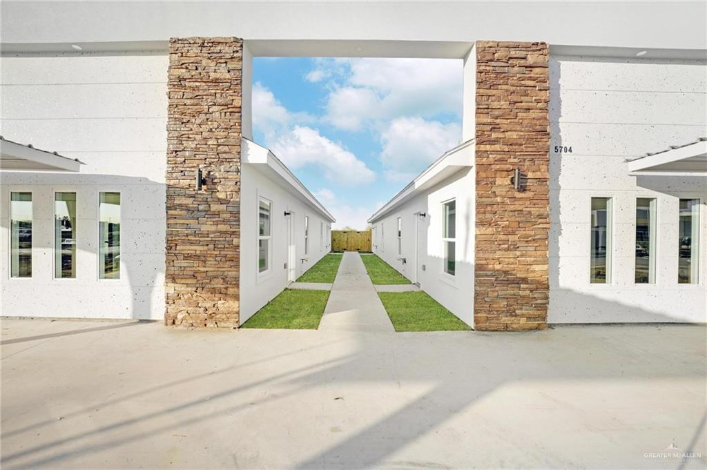 5704 Northwestern Avenue, McAllen, Texas image 2