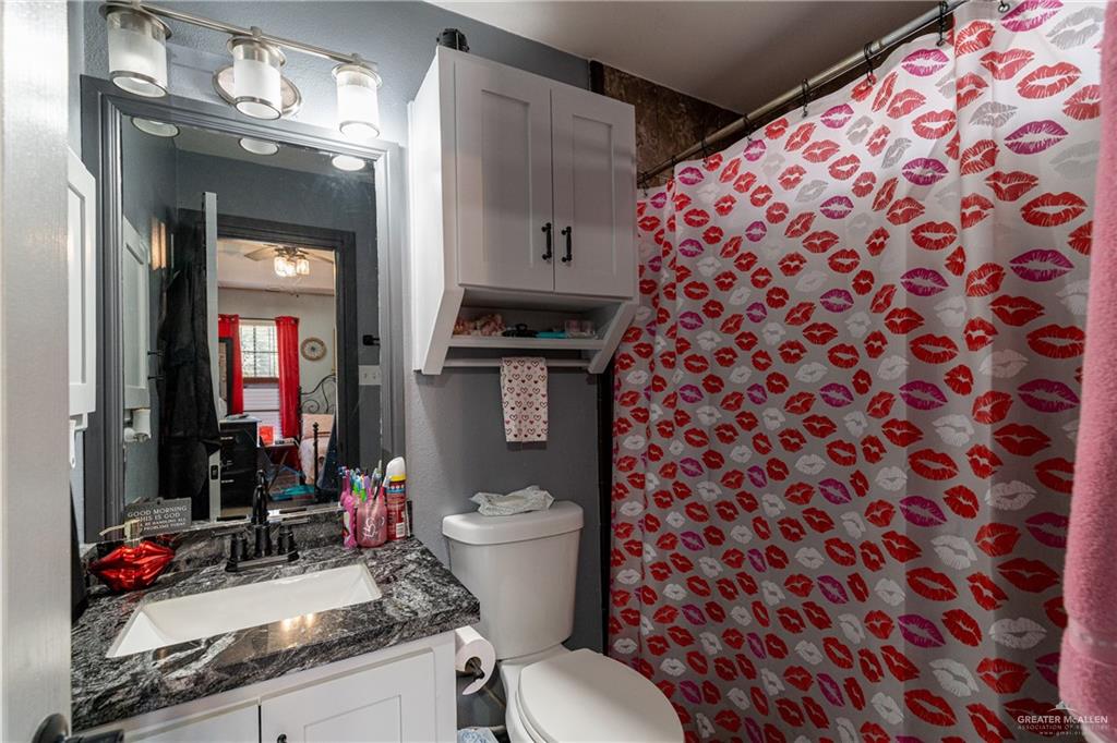 1719 Azalea Street, Mission, Texas image 12
