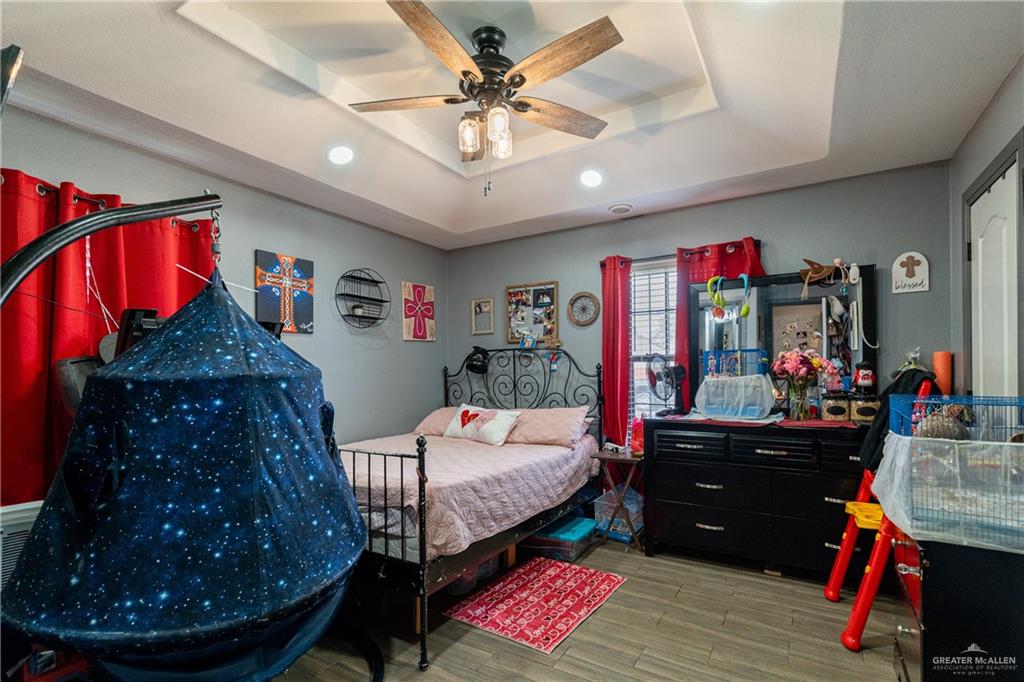 1719 Azalea Street, Mission, Texas image 9