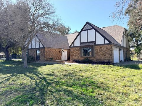Apartment For Sale - 603 S Alamo Road<br/> Alamo, TX 78516