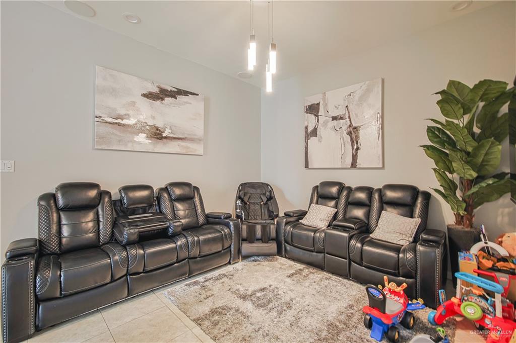 113 E Ciro Drive, San Juan, Texas image 10