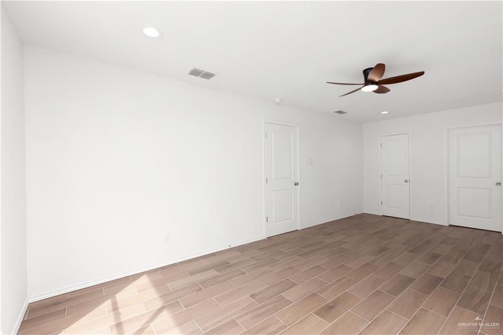 2013 Mynah Avenue, McAllen, Texas image 14