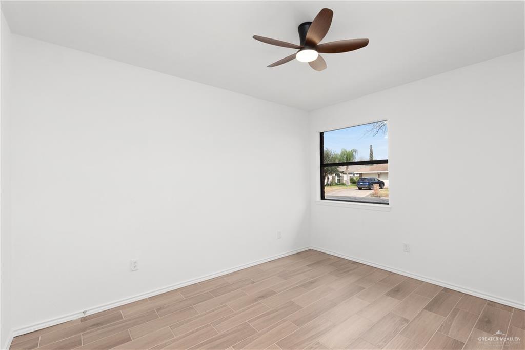 2013 Mynah Avenue, McAllen, Texas image 12