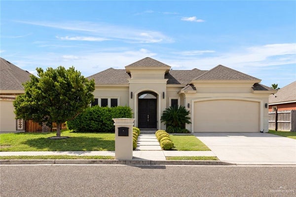 617 W 27TH ST, MISSION, TX 78574 - Image ee520faaba06c2340d67f2592a8e53ae/1574443164