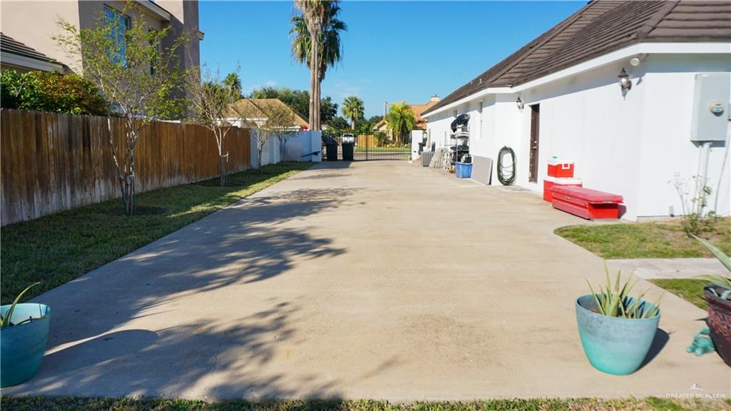 2004 Sunrise Lane, Mission, Texas image 34