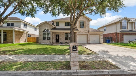 Homes For Sale - 2316 Fairmont Avenue<br/> McAllen, TX 78504