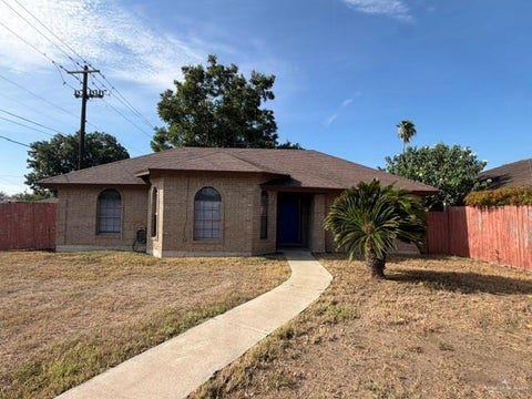 Homes For Rent - 1301 W Duranta Avenue<br/> Alamo, TX 78516