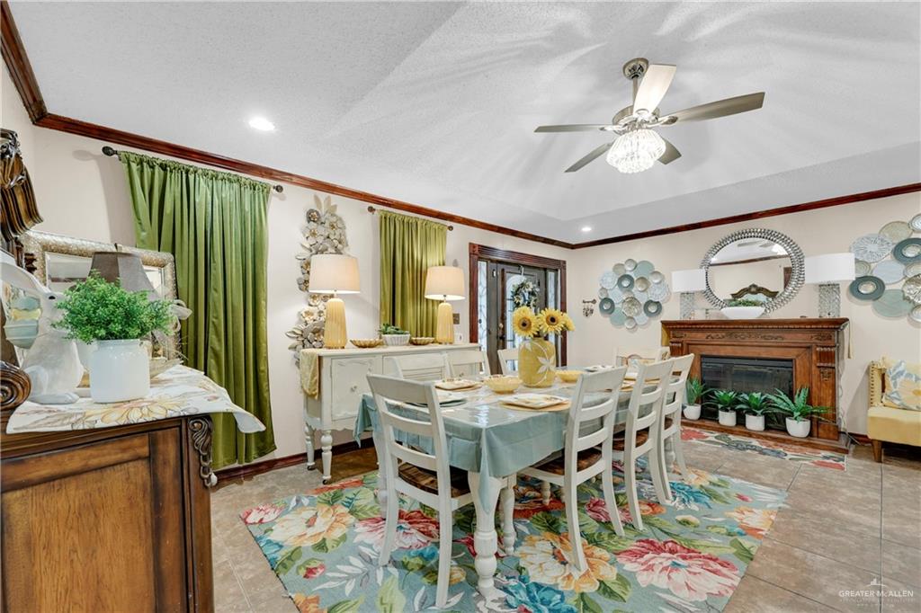 143 E David Ybarra Street, Elsa, Texas image 4