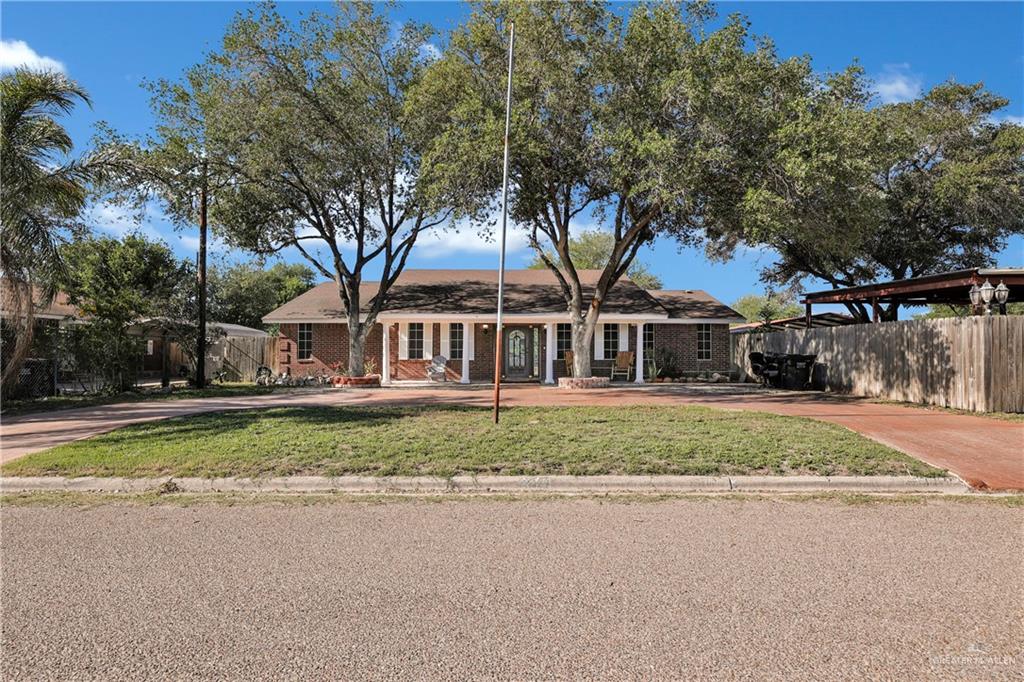 143 E David Ybarra Street, Elsa, Texas image 2