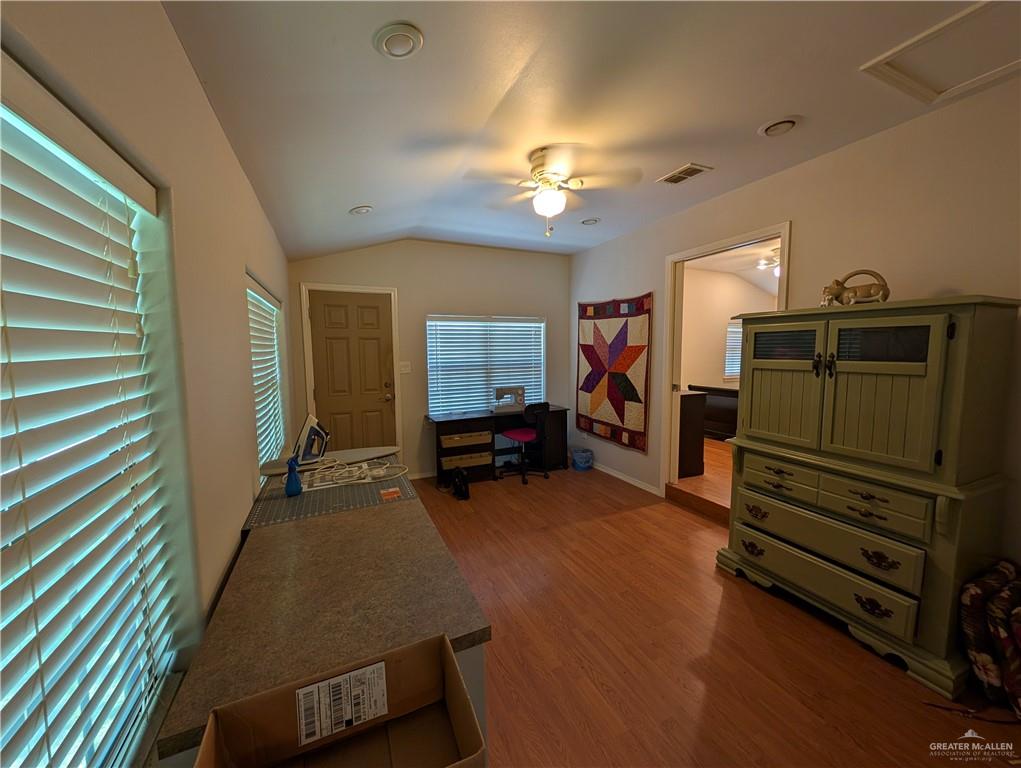 106 Resaca Shores Drive, Los Fresnos, Texas image 3