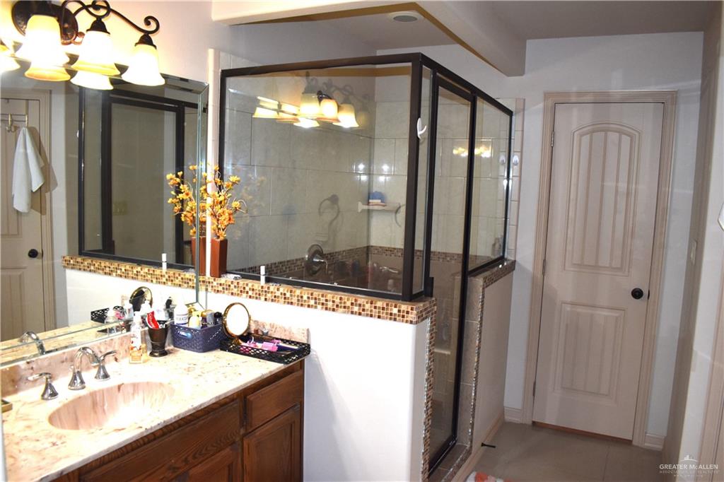 2515 E Q Street, Hidalgo, Texas image 4
