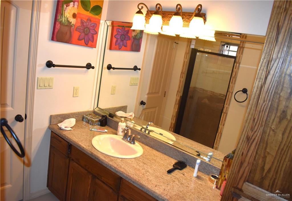 2515 E Q Street, Hidalgo, Texas image 12