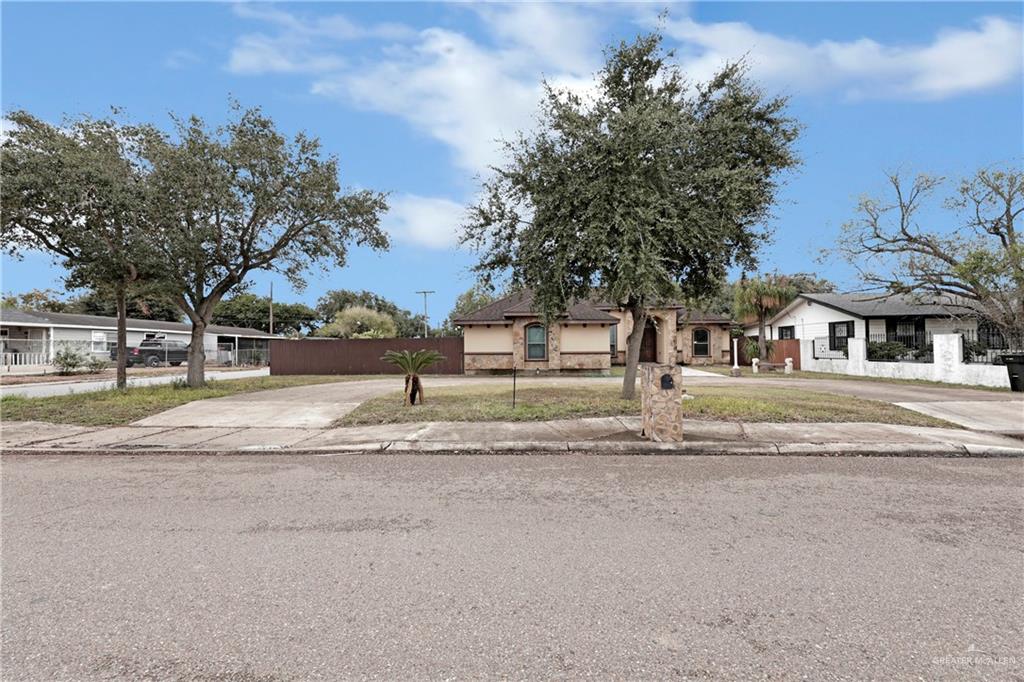 1316 E 2nd Street, Weslaco, Texas image 2