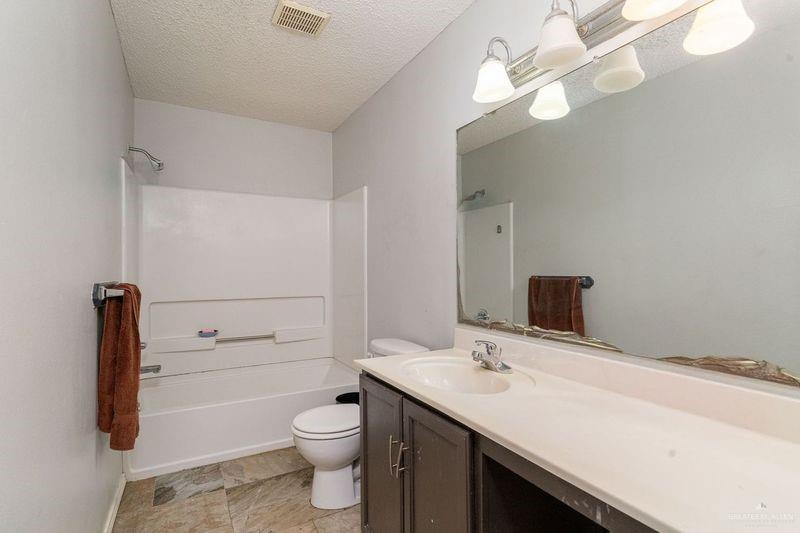 5604 N 34th Street, McAllen, Texas image 16