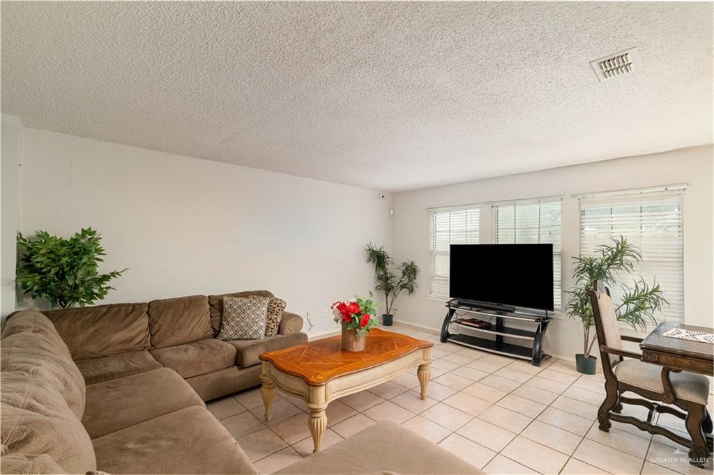 5604 N 34th Street, McAllen, Texas image 2