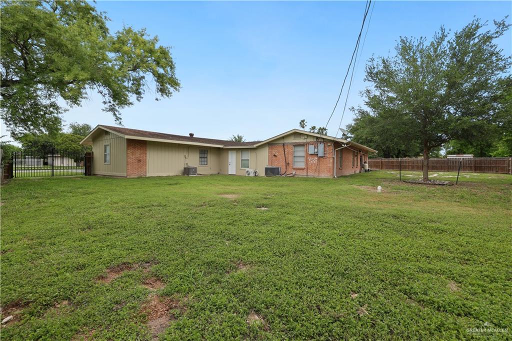 309 W Alice Street, Harlingen, Texas image 2