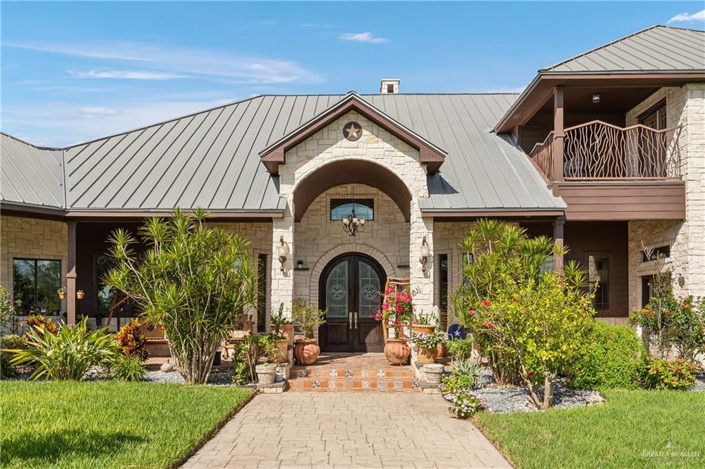 2628 W Chapin Road