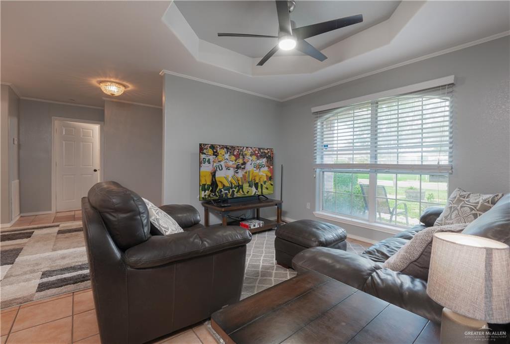 717 Washington Circle, Harlingen, Texas image 2