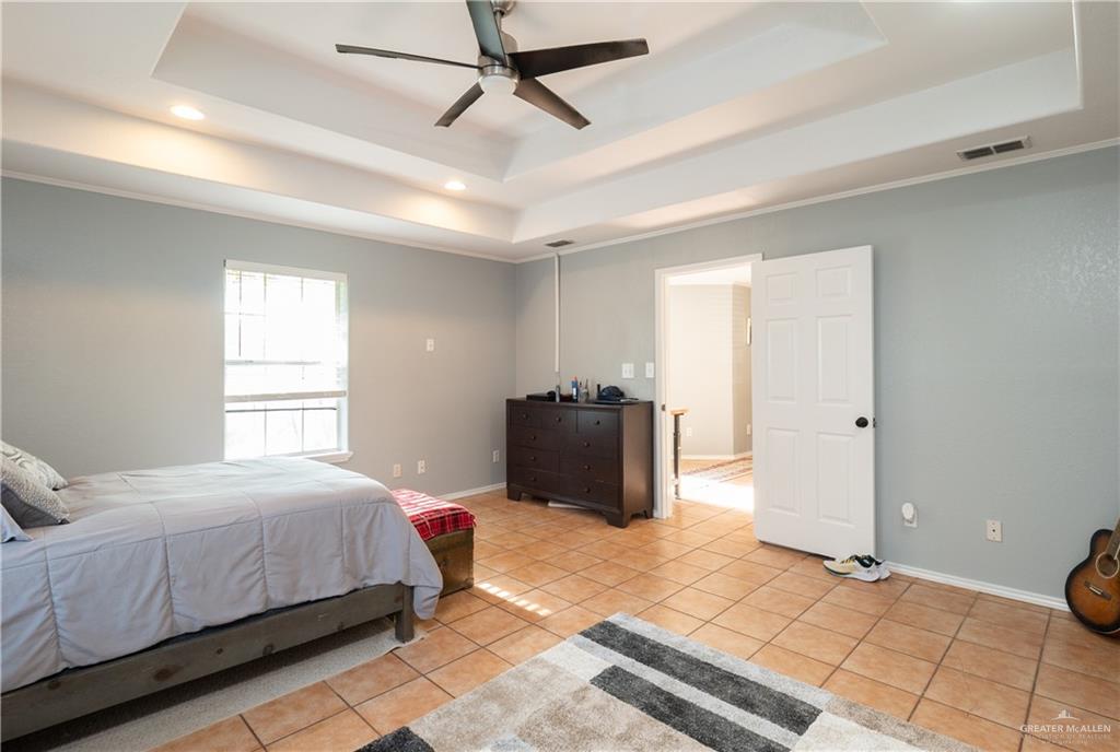 717 Washington Circle, Harlingen, Texas image 13
