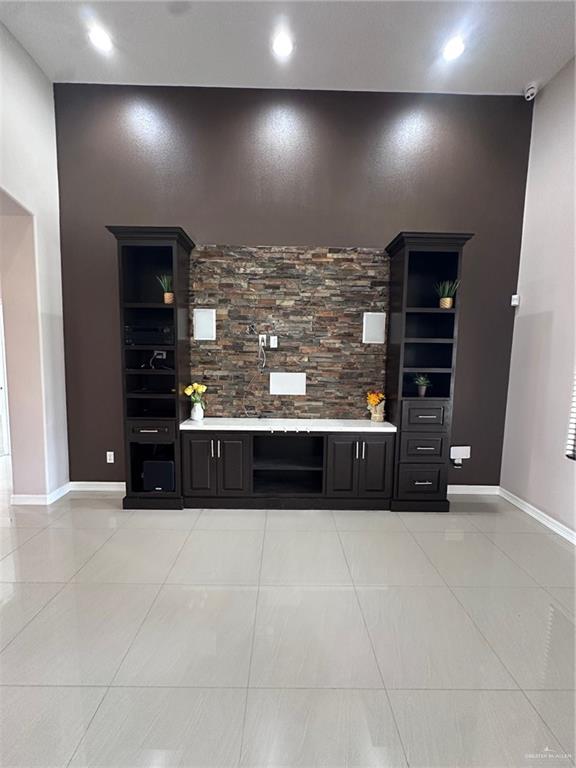 5013 Nevis Drive, Edinburg, Texas image 2