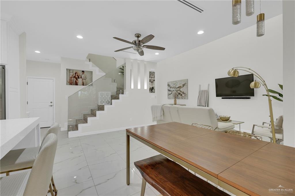 1902 Sunset Drive, Mission, Texas image 5
