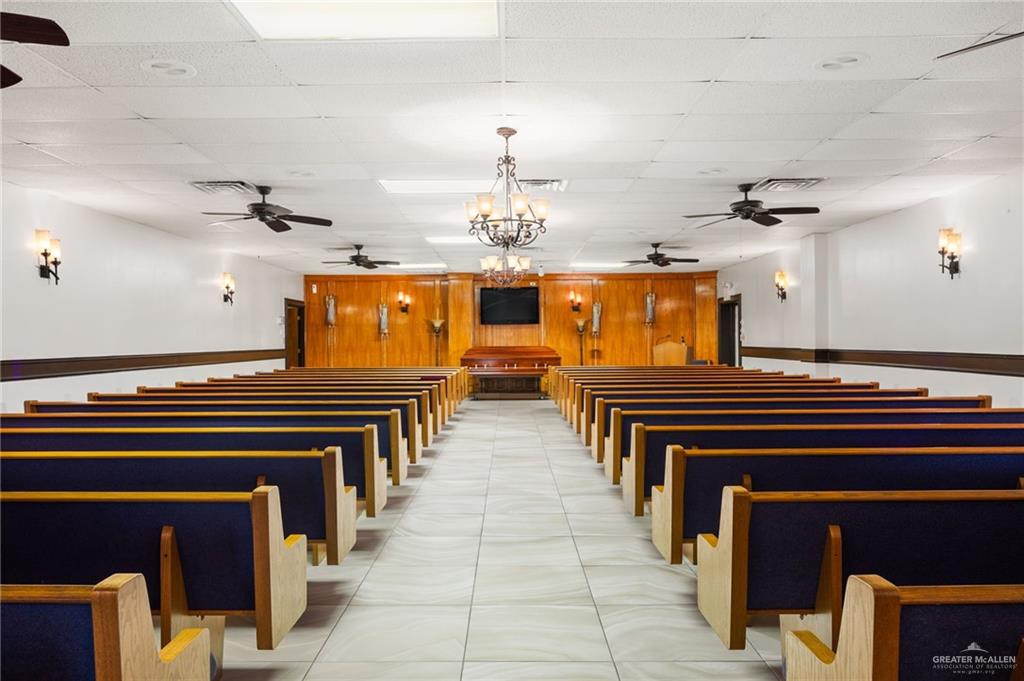 2602 N Texas Boulevard