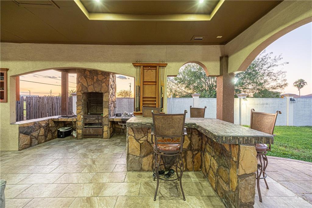 1033 Esteban Avenue, Pharr, Texas image 9