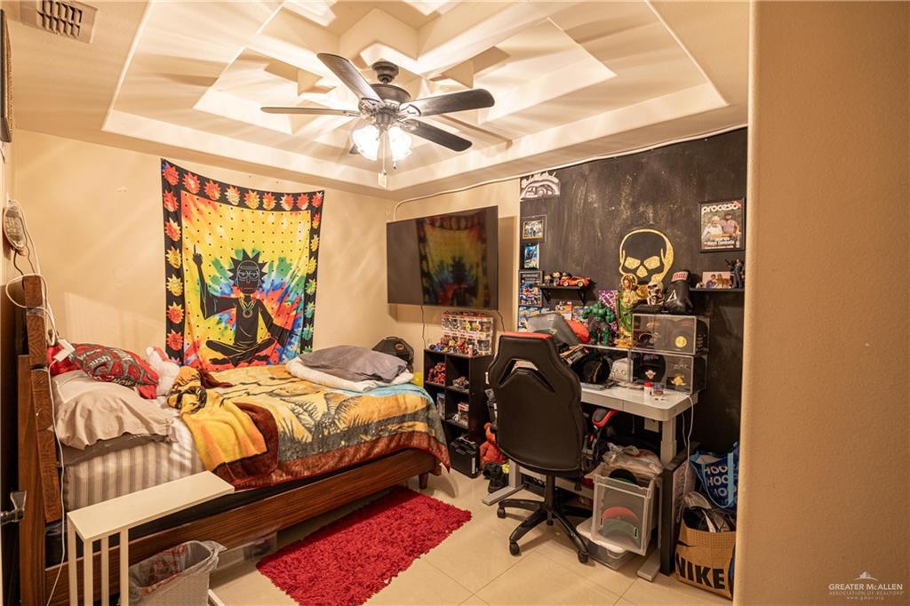 1033 Esteban Avenue, Pharr, Texas image 22
