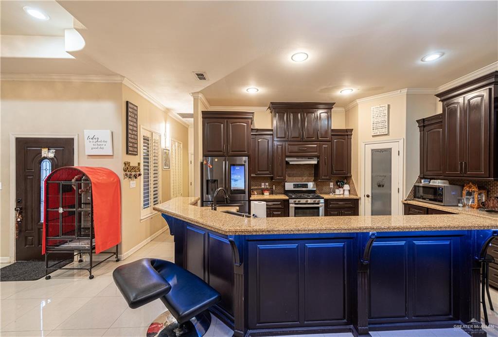1033 Esteban Avenue, Pharr, Texas image 10