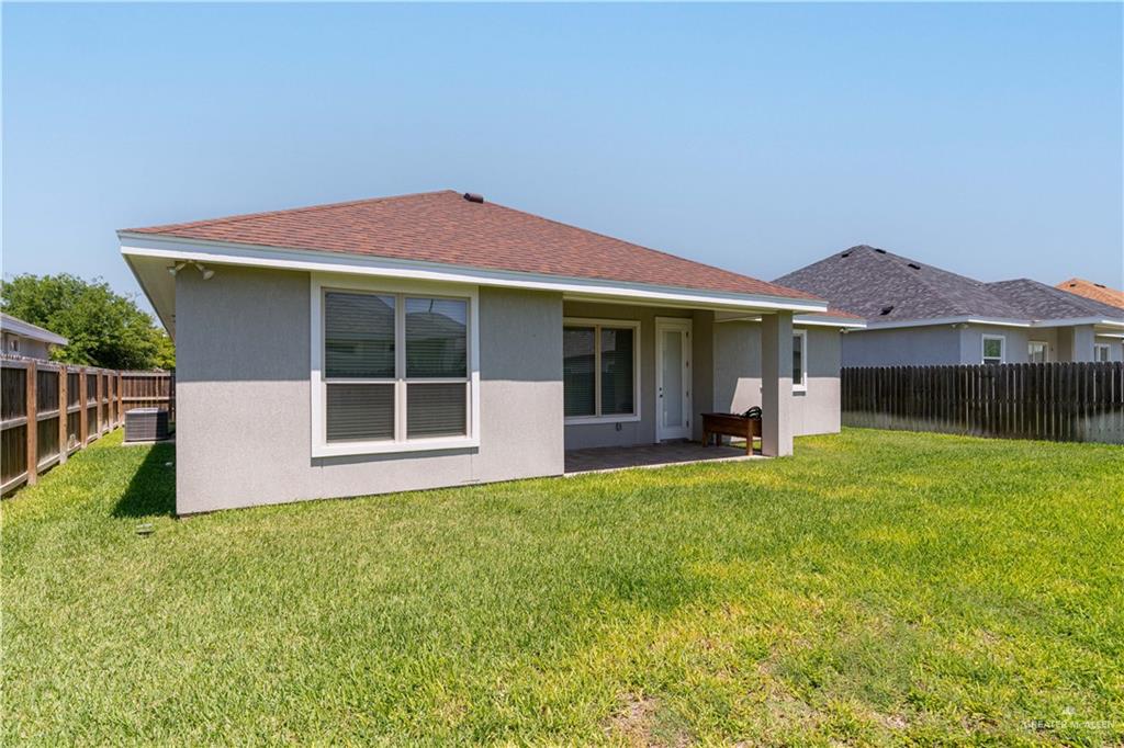 2017 Queens Avenue, McAllen, Texas image 18