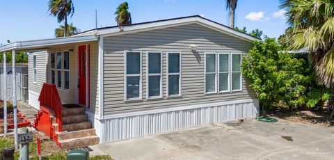 Photo of 132 E Bonnet Circle, Port Isabel, TX 78578 (MLS # 508293)