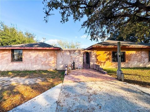 Homes For Sale - 12014 Acosta Circle<br/> Mission, TX 78573
