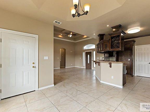 5940 Lourdes Boulevard, Brownsville, Texas image 8