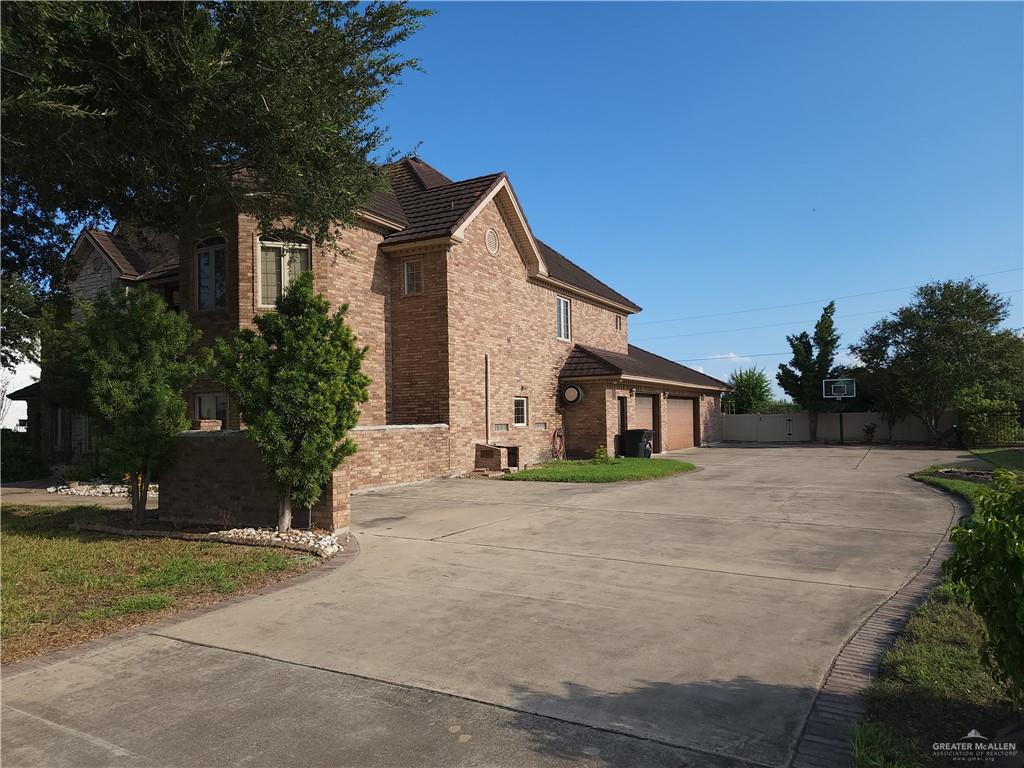 13612 Borolo Drive, Edinburg, Texas image 3