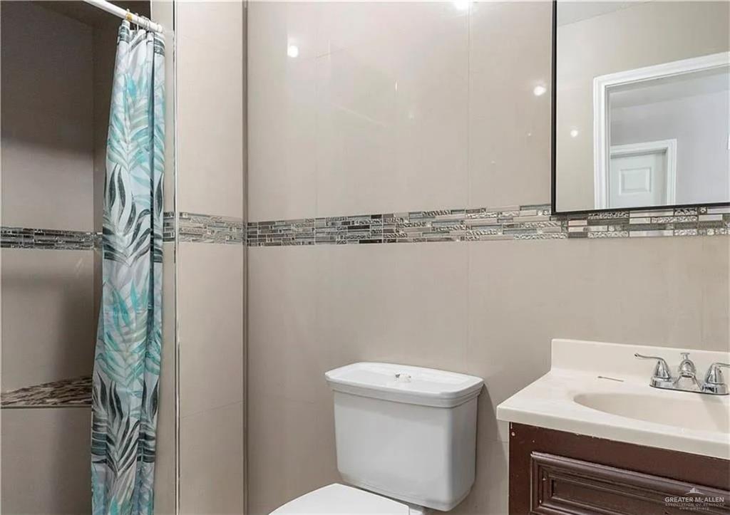 504 Benito Street, Rio Grande City, Texas image 12