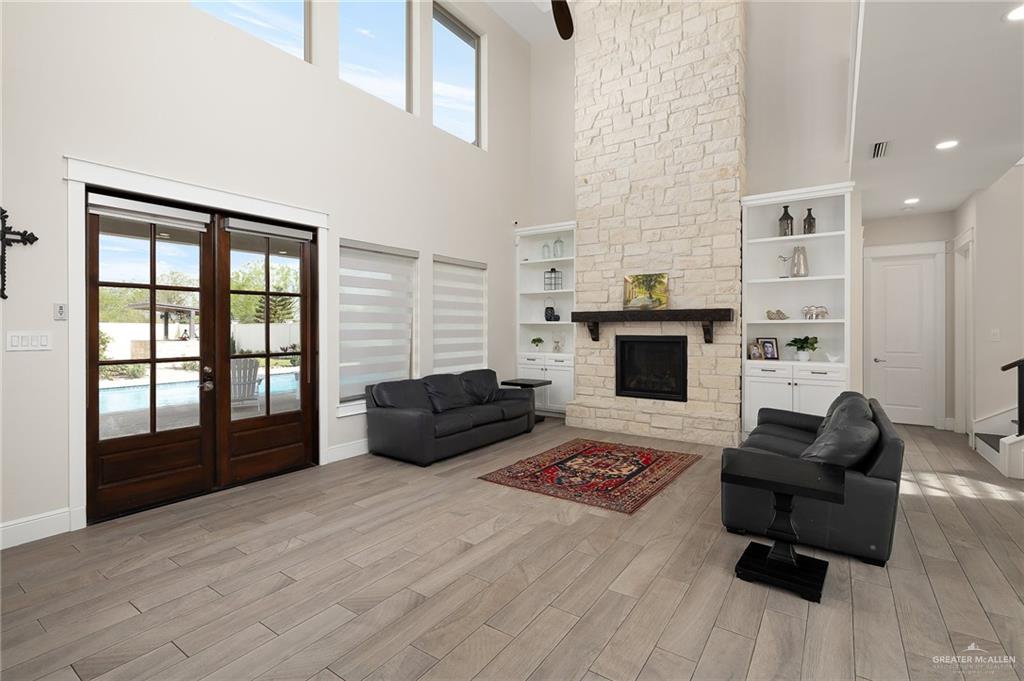 8101 N 5th Street, McAllen, Texas image 4