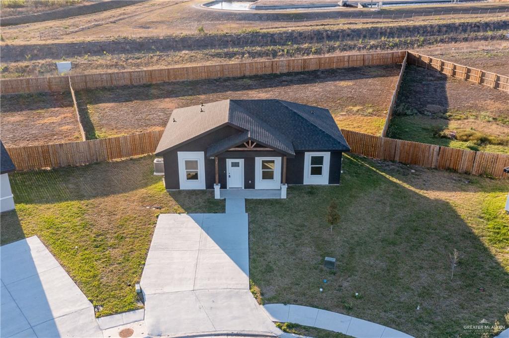 1501 Hope Drive, Mercedes, Texas image 2